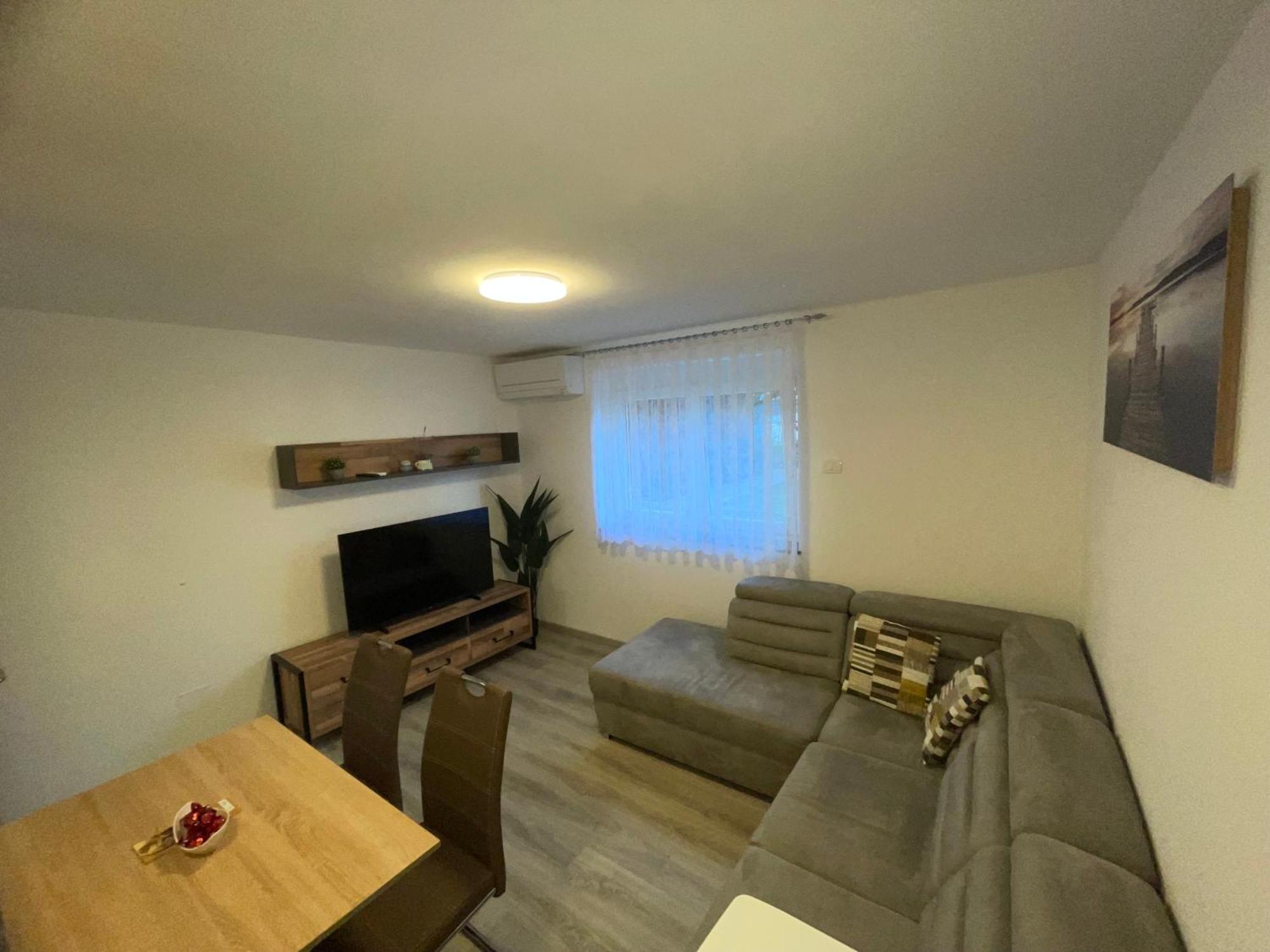 Apartma Dzana Zaga Kültér fotó